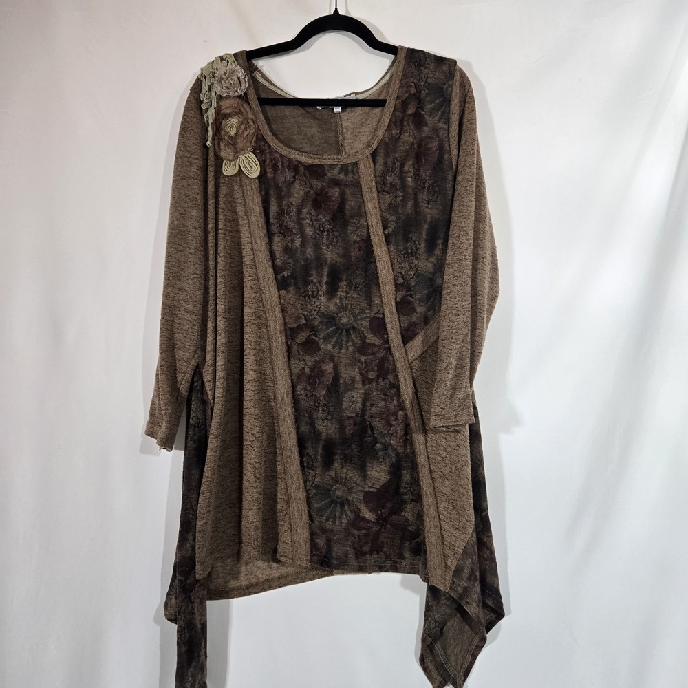 Pretty Angel Brown Floral Lagenlook Tunic Top 3X Asymmetrical Boho Art to Wear